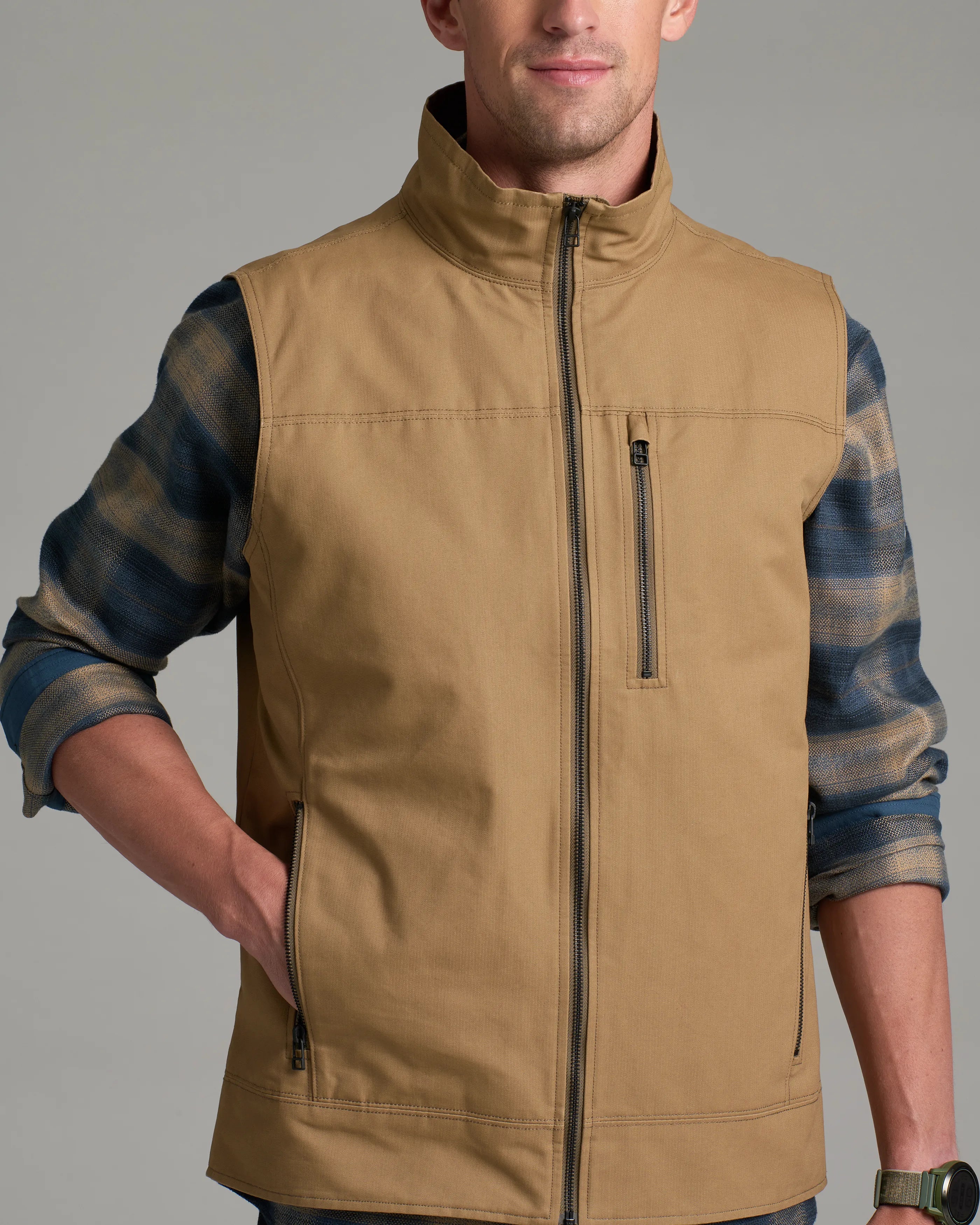 DESERT KHAKI