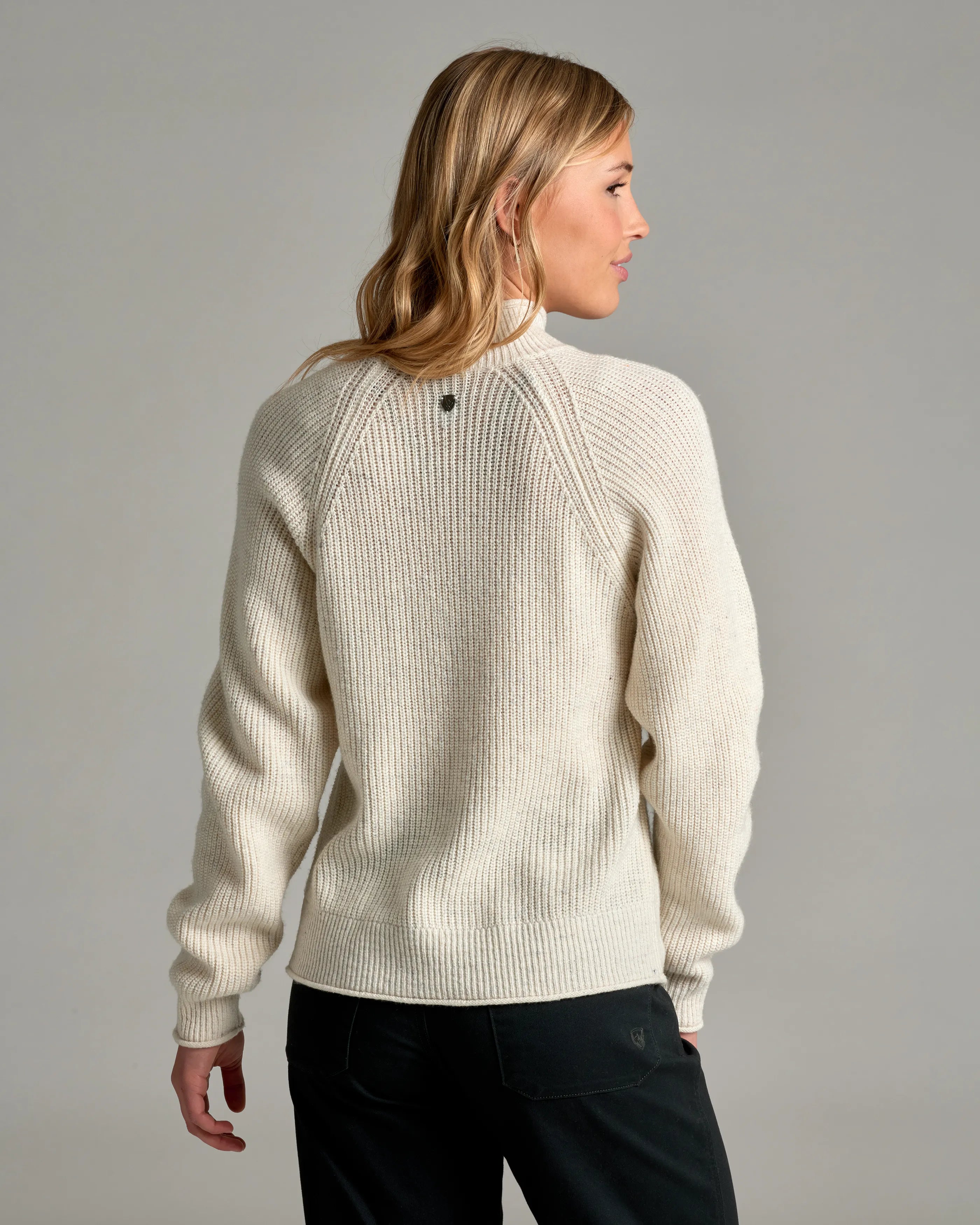 ALPINE WHITE