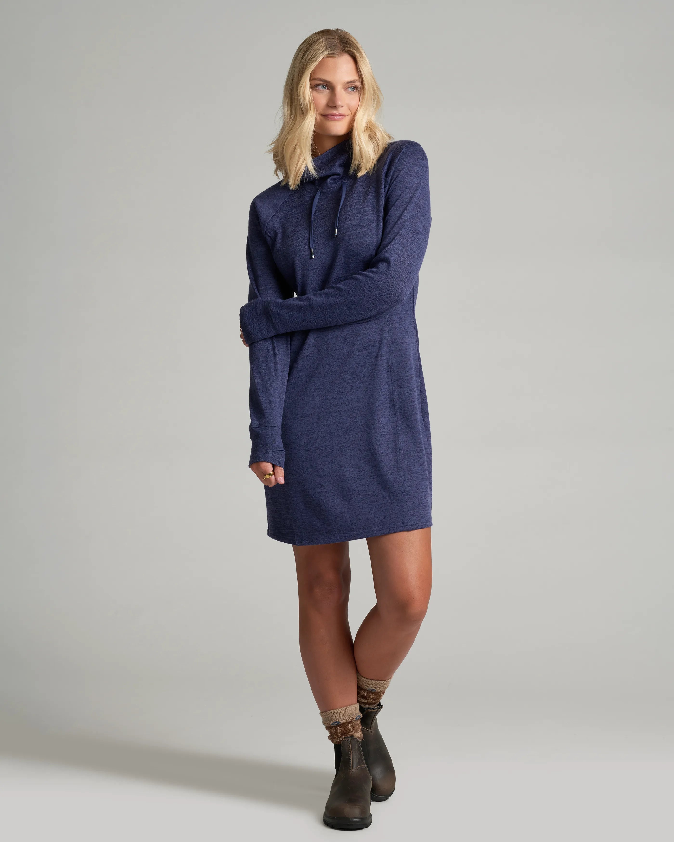 DEEP PERIWINKLE