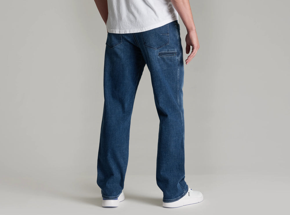 MEDIUM WASH