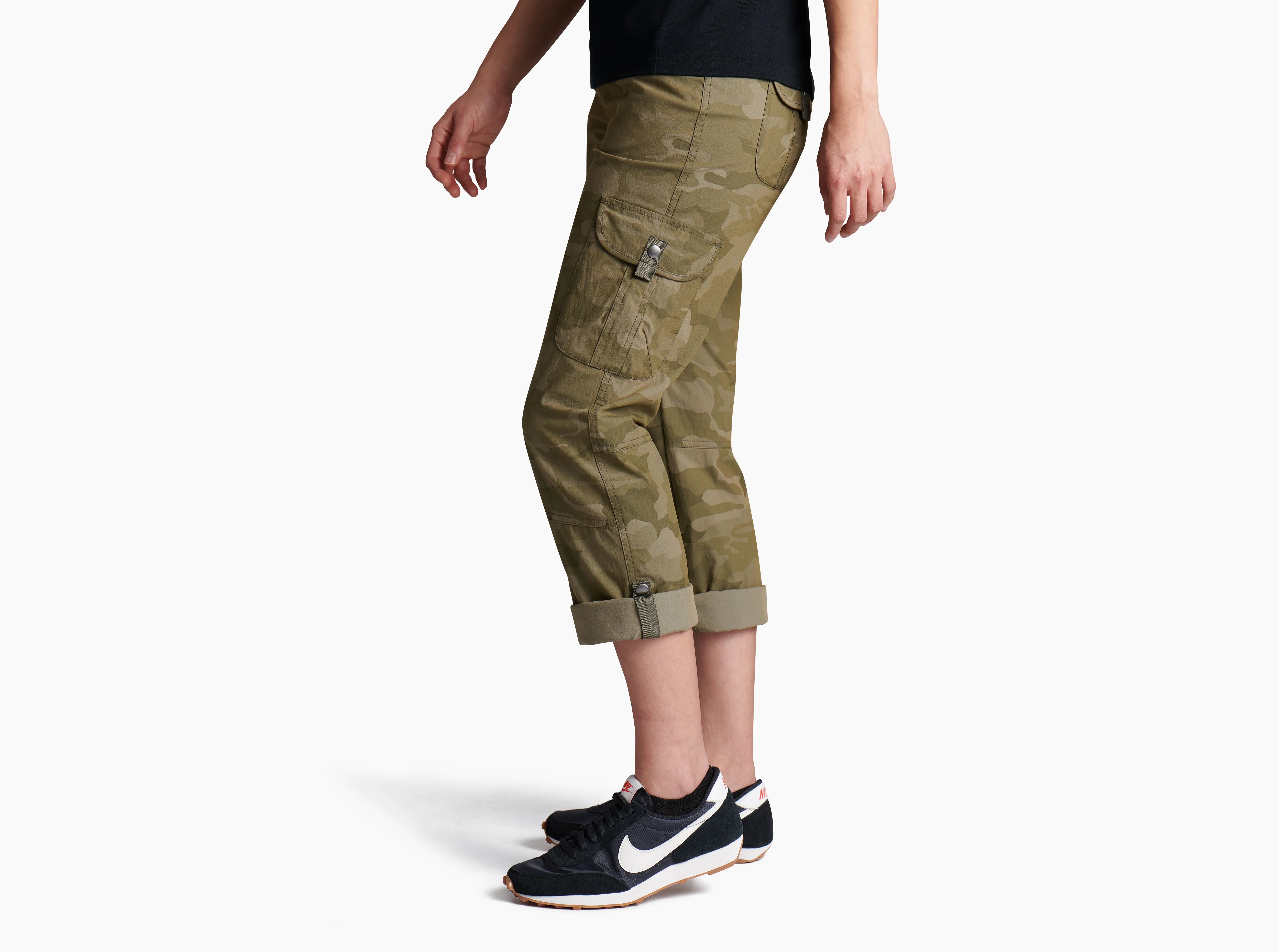 GREEN CAMO