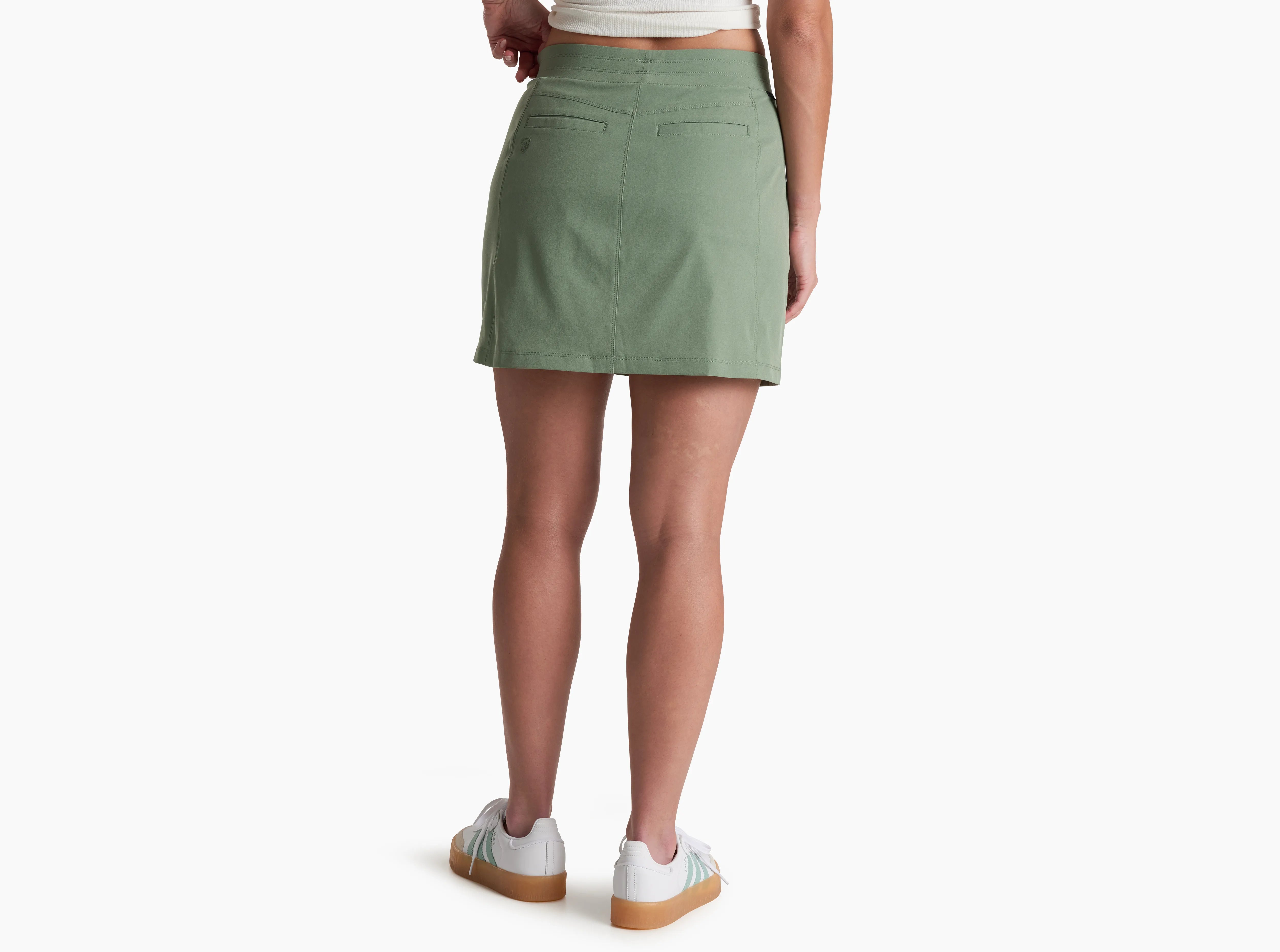 SLATE GREEN