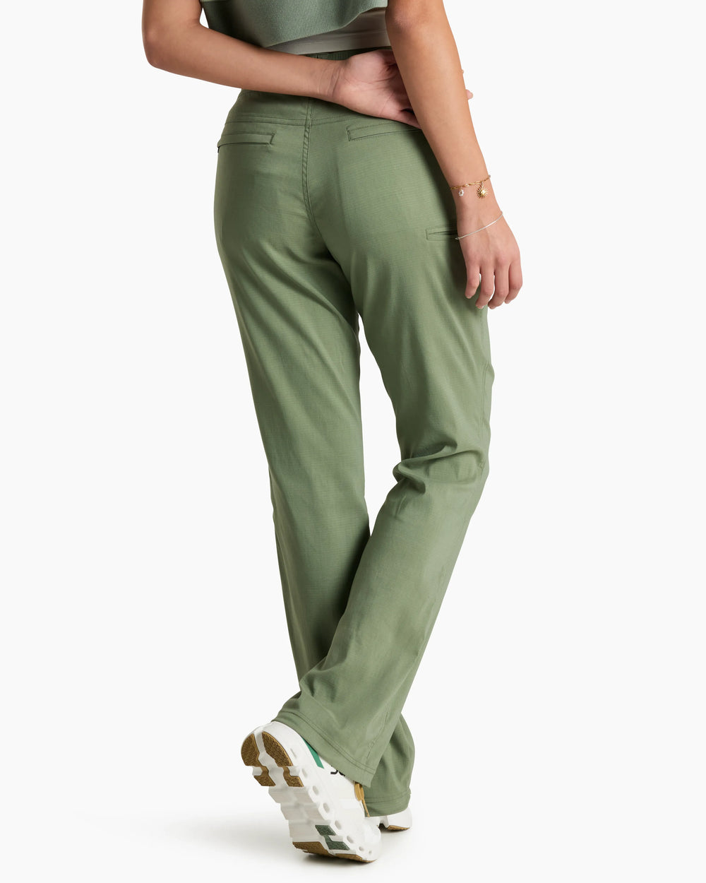 SLATE GREEN