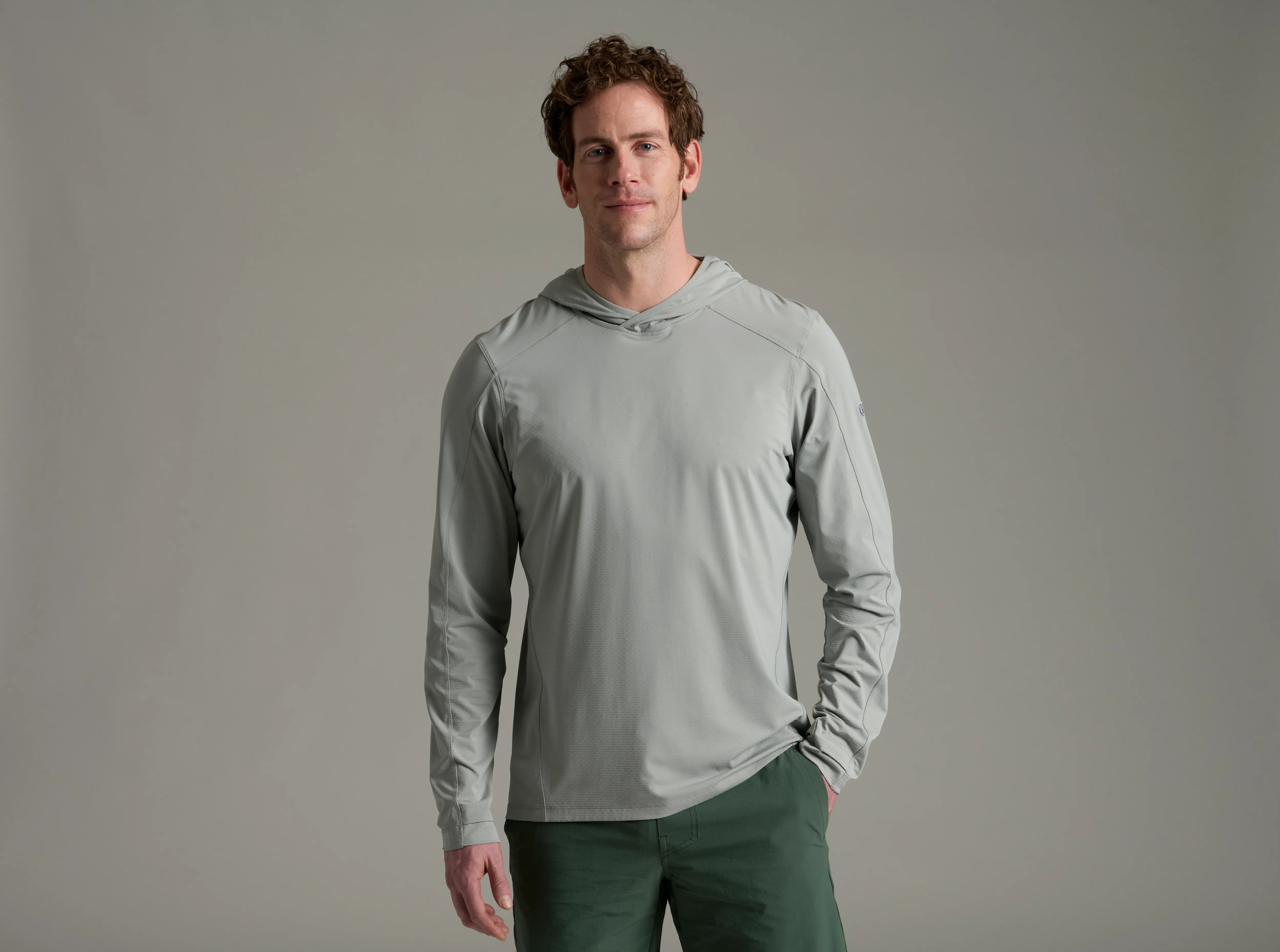 CLOUD GRAY