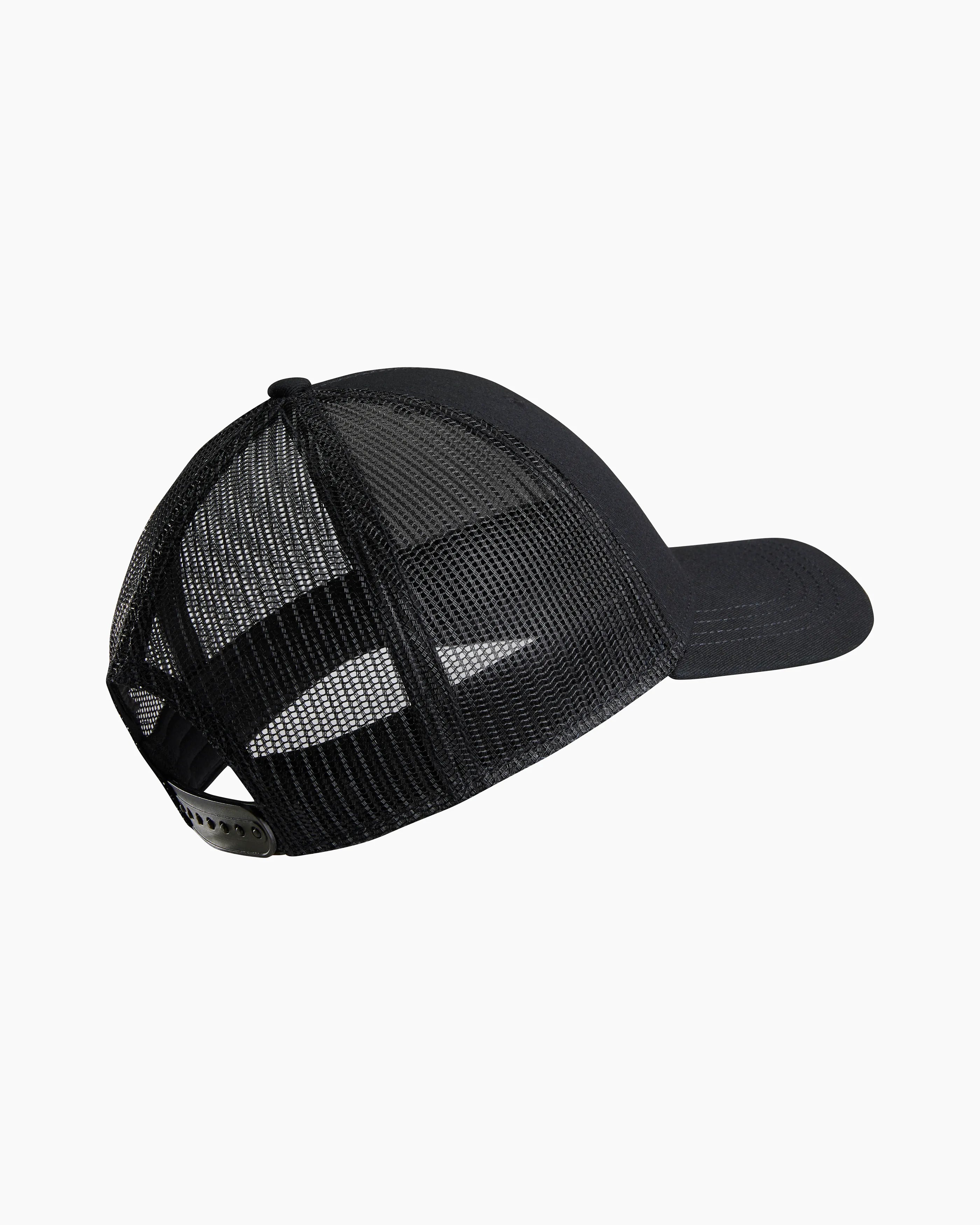 PIRATE BLACK