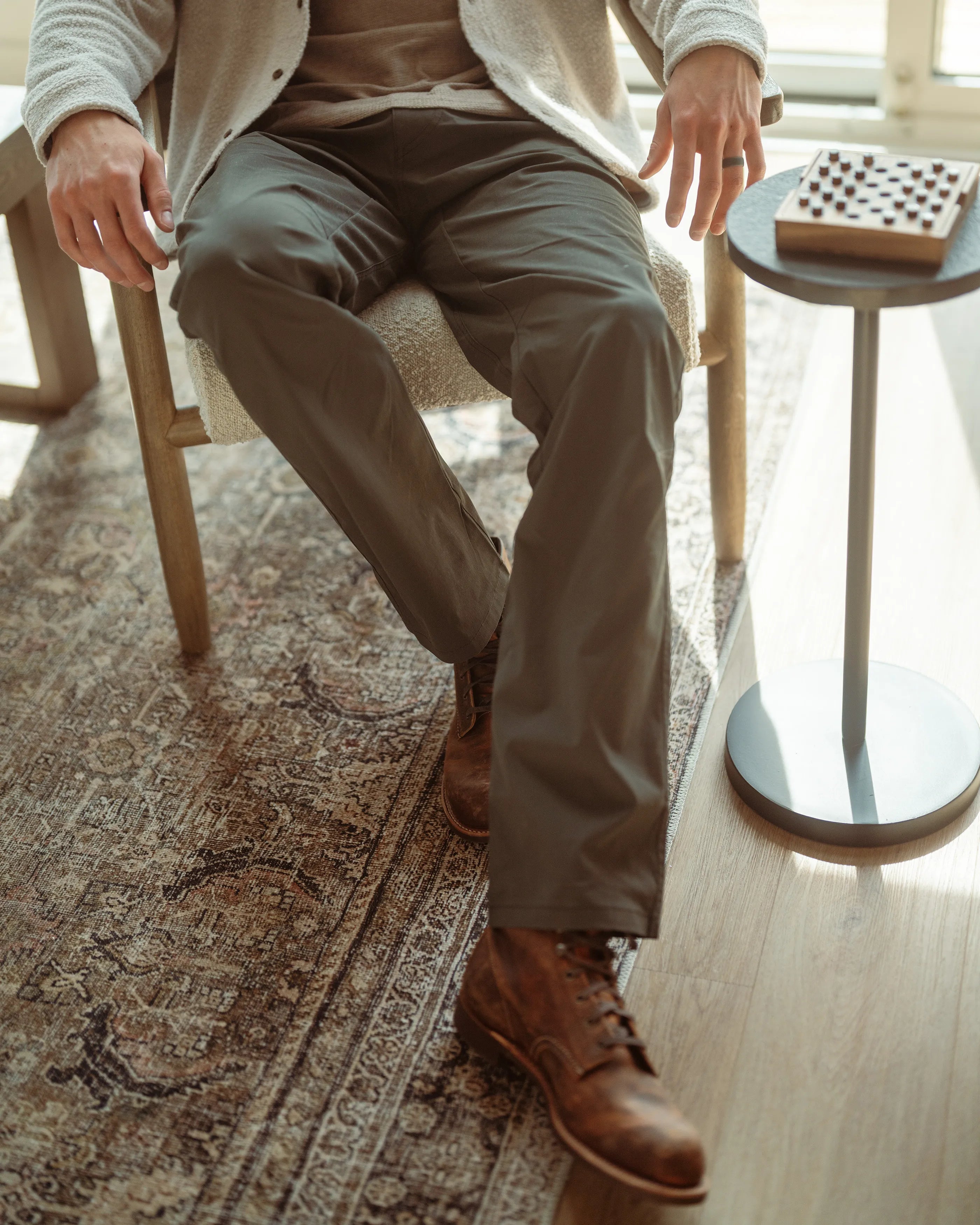 KHAKI